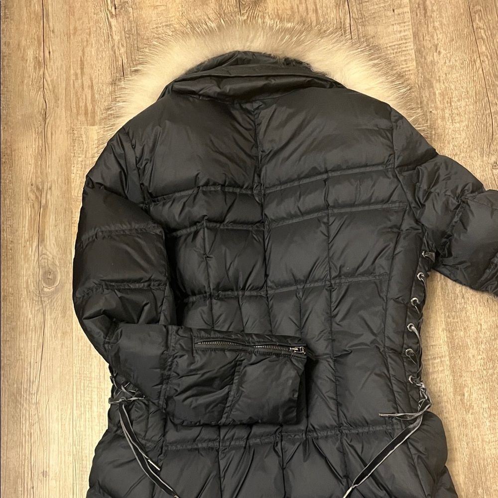 Dawn Levy Navy Blue Puffer with detachable Fur Collar, velvet lace up, sz. M - Picture 8 of 9
